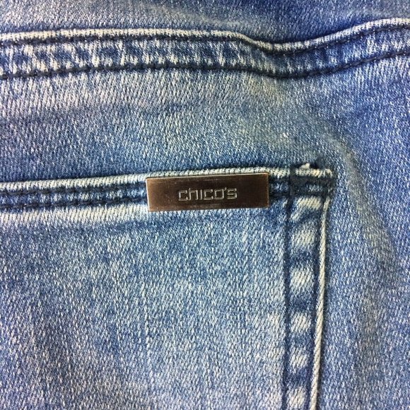 Chico's So Slimming Women's Jeans Size 00 = US 2 Straight Leg 31x28.5" Med. Wash - Picture 4 of 6